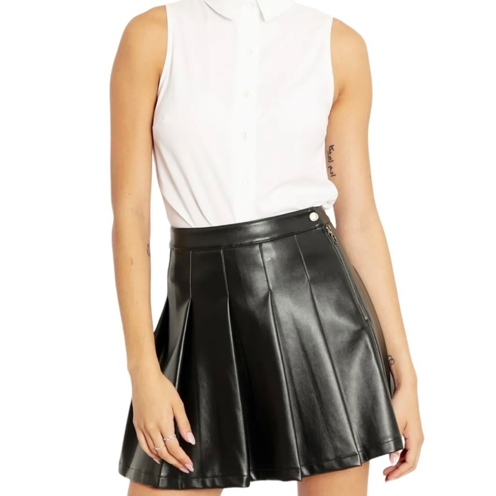 Blackmilk DESERT PIRATE NETBALL SKIRT size small - limited